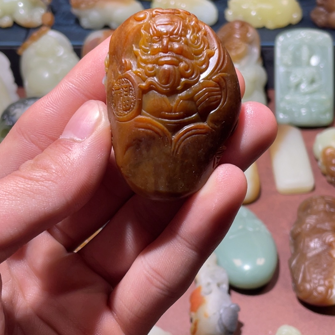 ༺***༻和田玉未镶嵌挂件