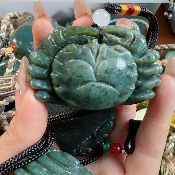 和田玉挂件未镶嵌