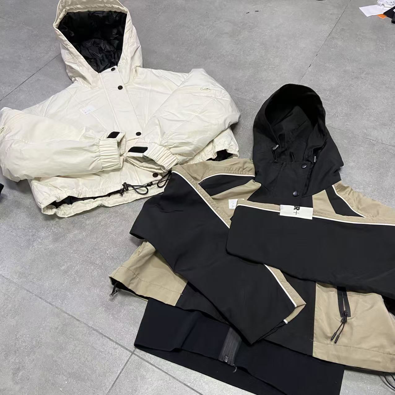 休闲风春季拼接立领拉链短外套保暖      DZ250826