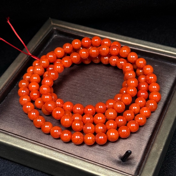 【伟伟鉴定】天然南红 满色微胶樱桃红圆珠多圈长串约6mm（已含备珠）
