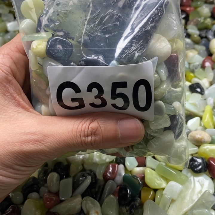 蛇纹石玉鱼缸石未镶嵌