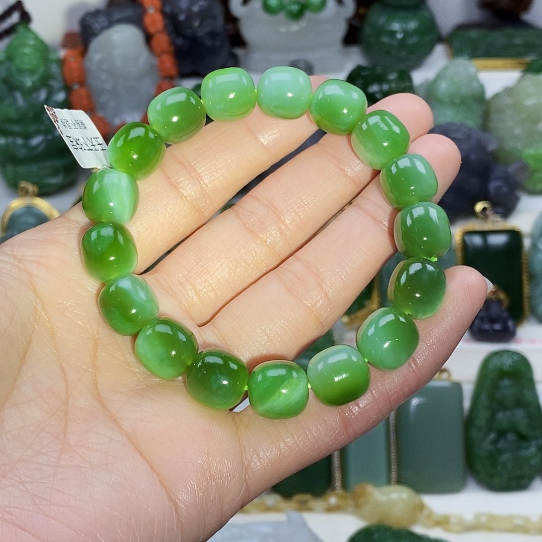 和田玉颈饰卡12未镶嵌