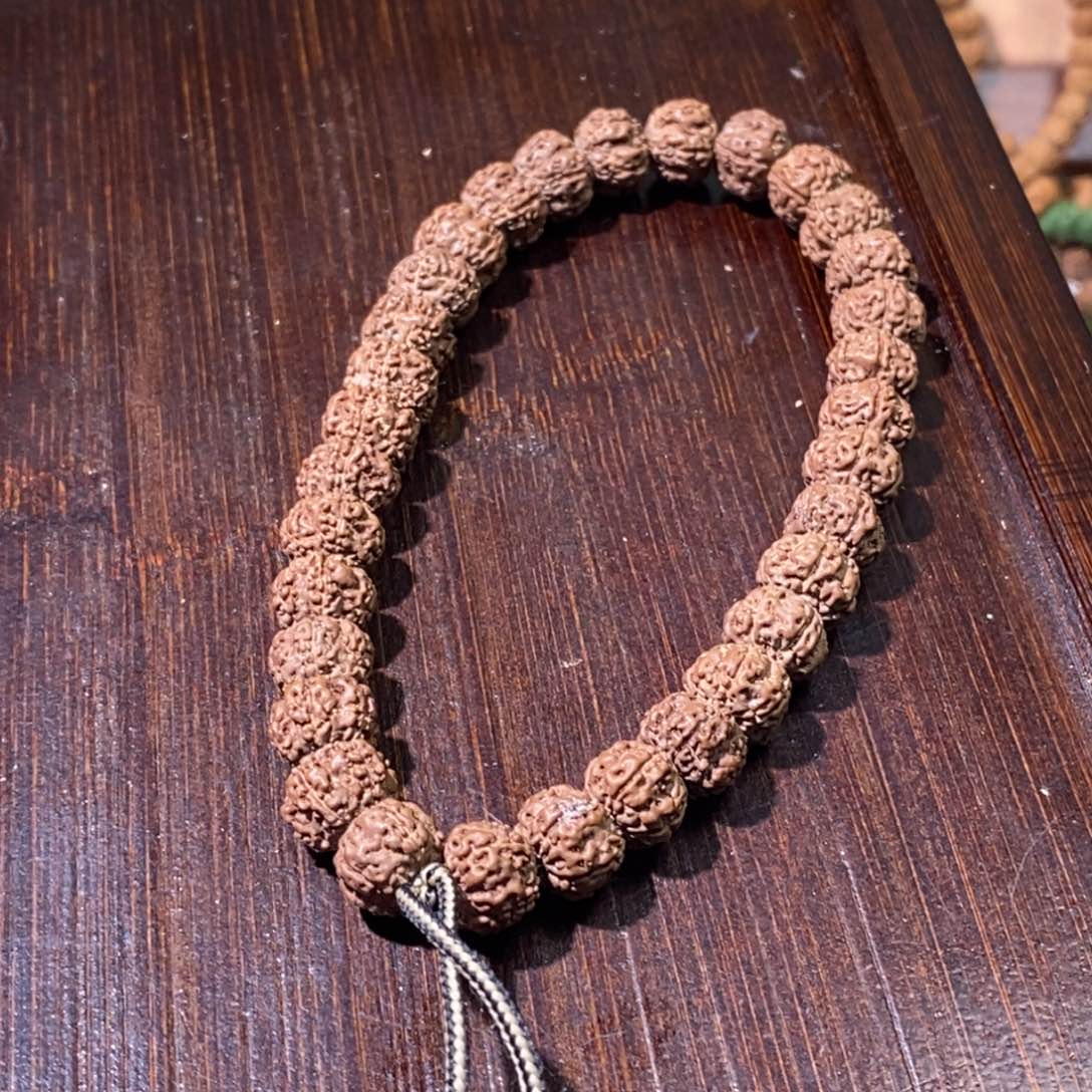 金刚菩提吊坠Y**.平细手持