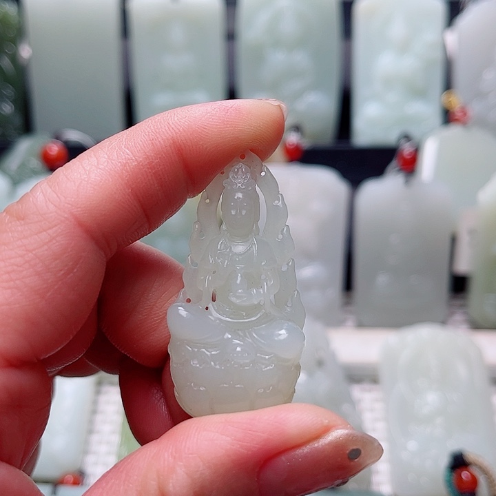 和田玉未镶嵌挂件