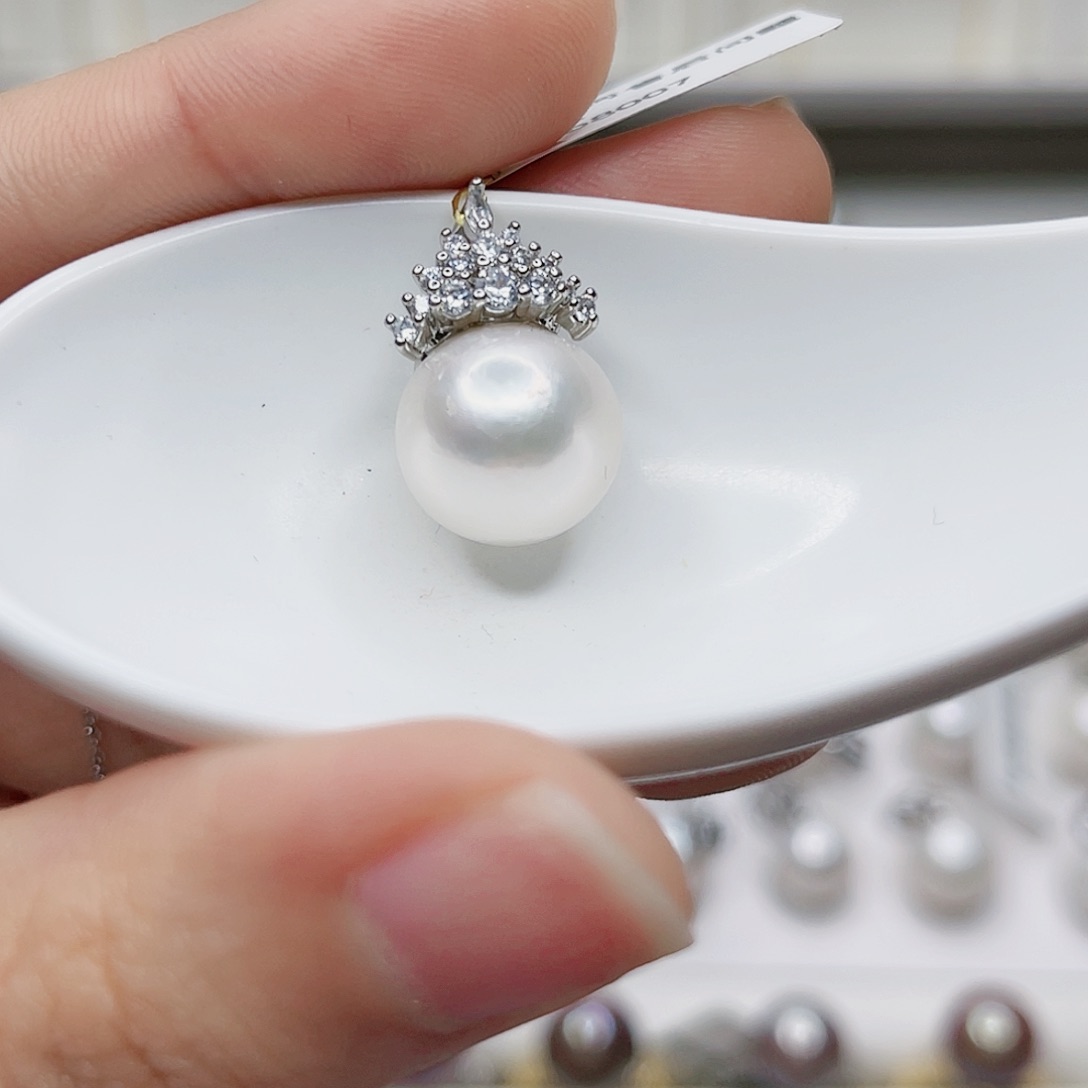 淡水珍珠颈饰未镶嵌