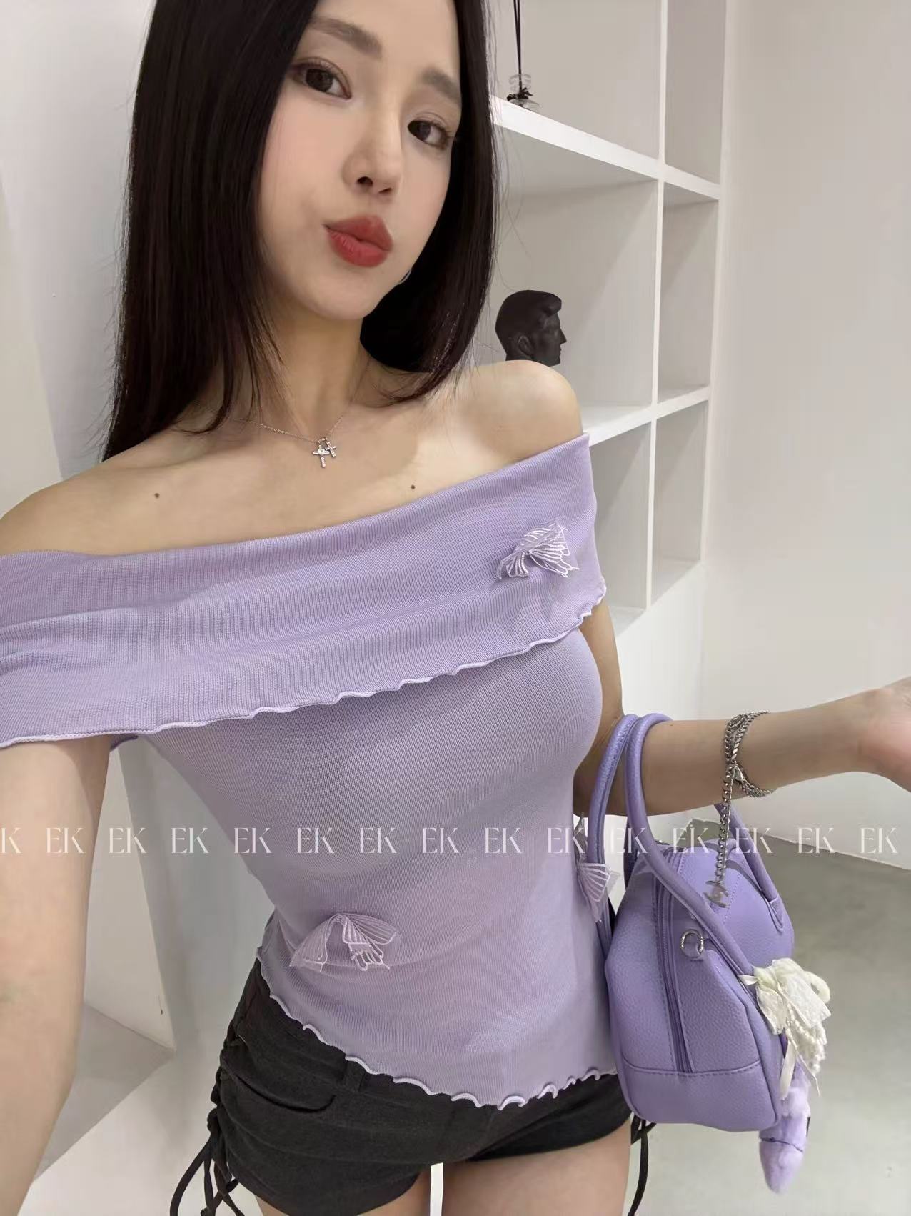  随机一件上衣