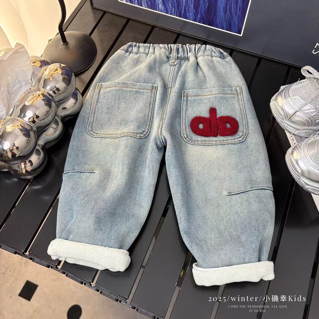 【现货红色年款】2025冬季新儿童裤冬款宽松加绒牛仔裤中小童潮流