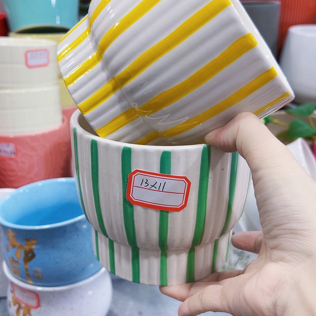 有孔外贸尾单陶瓷花盆凑单10米包邮