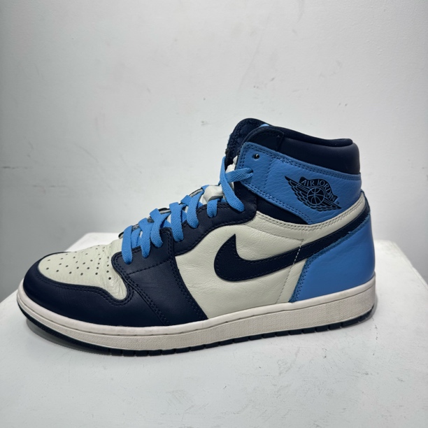 99新 AIR JORDAN 45码 99新原盒 aj1黑曜石 球鞋