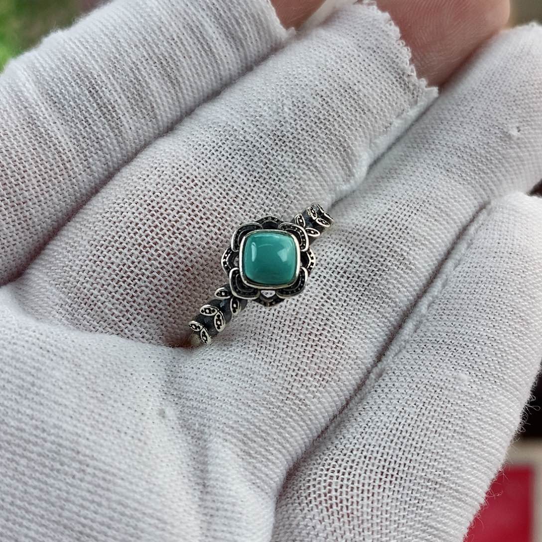 绿松石珠宝奇石银S925镶嵌