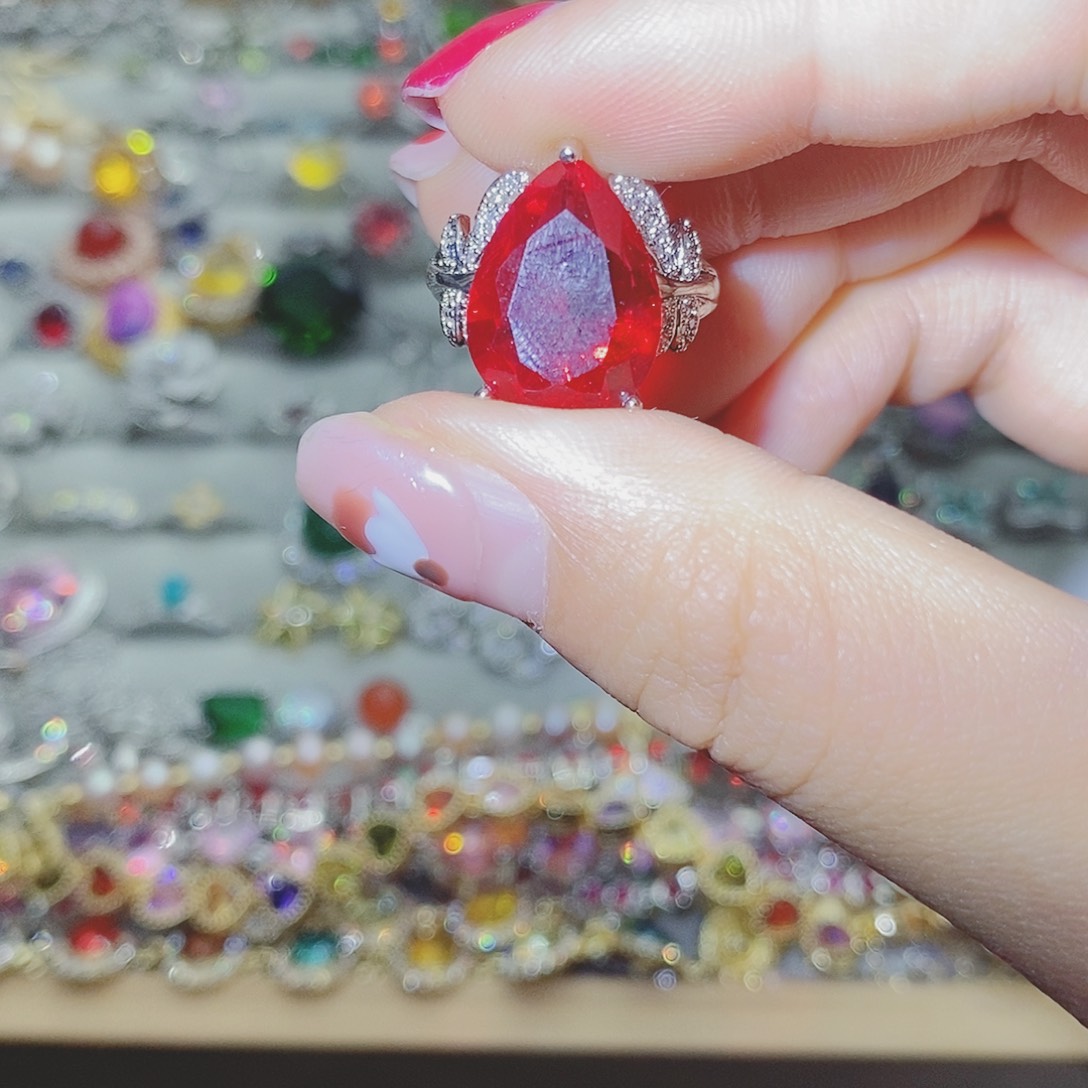 【闪购商品】托帕石耳饰银S925镶嵌