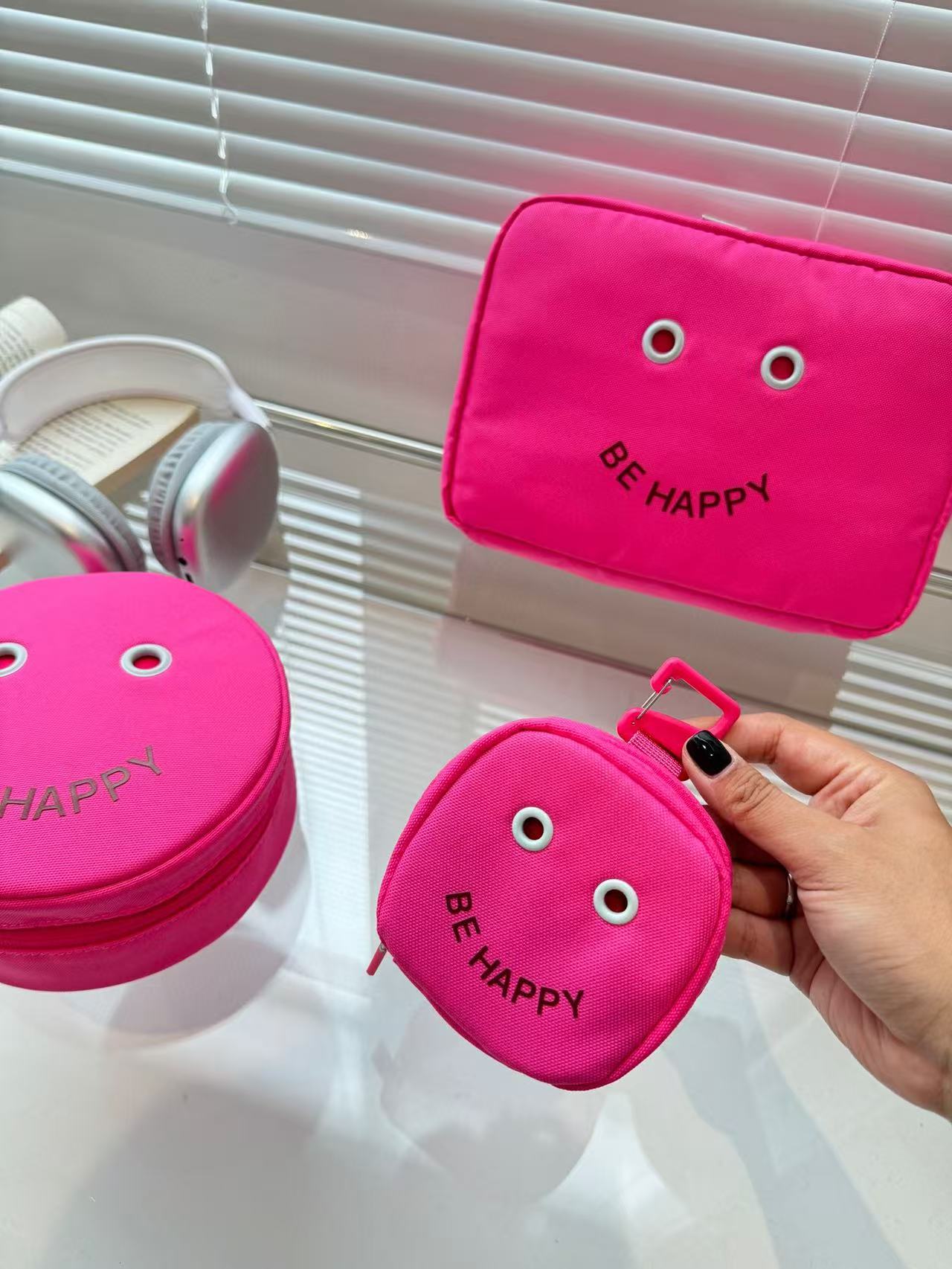 <红猴专属>笑脸化妆包钥匙包卡包小物收纳包