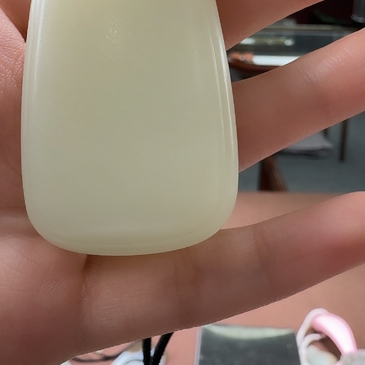 光***翼和田玉未镶嵌颈饰