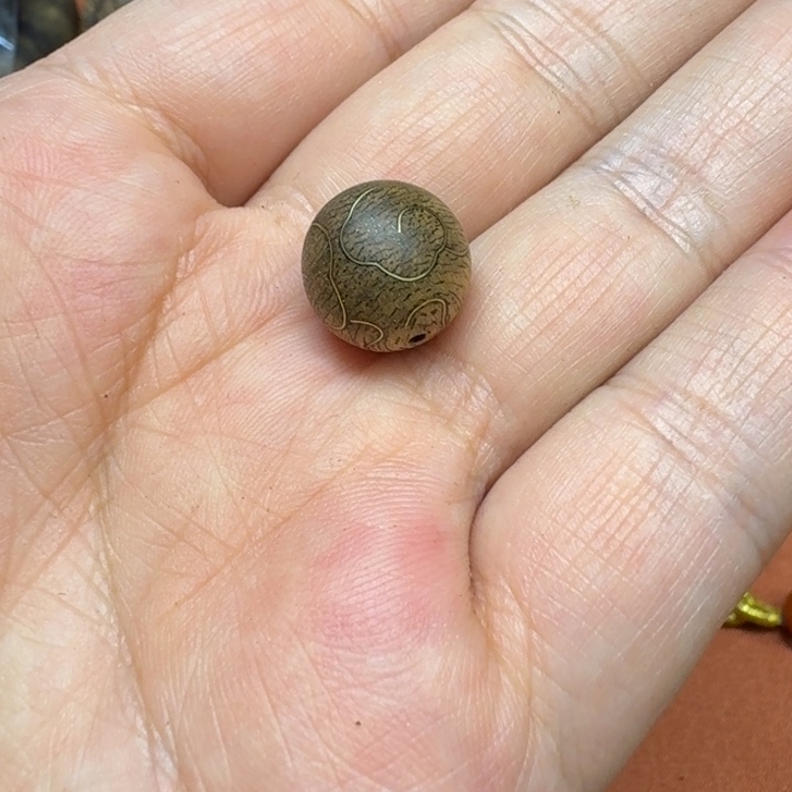 大叶紫檀（黑酸枝木类）