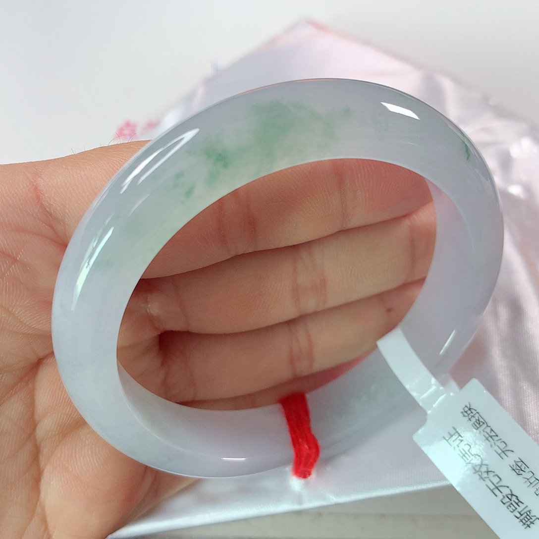 翡翠手镯未镶嵌⑨⑧