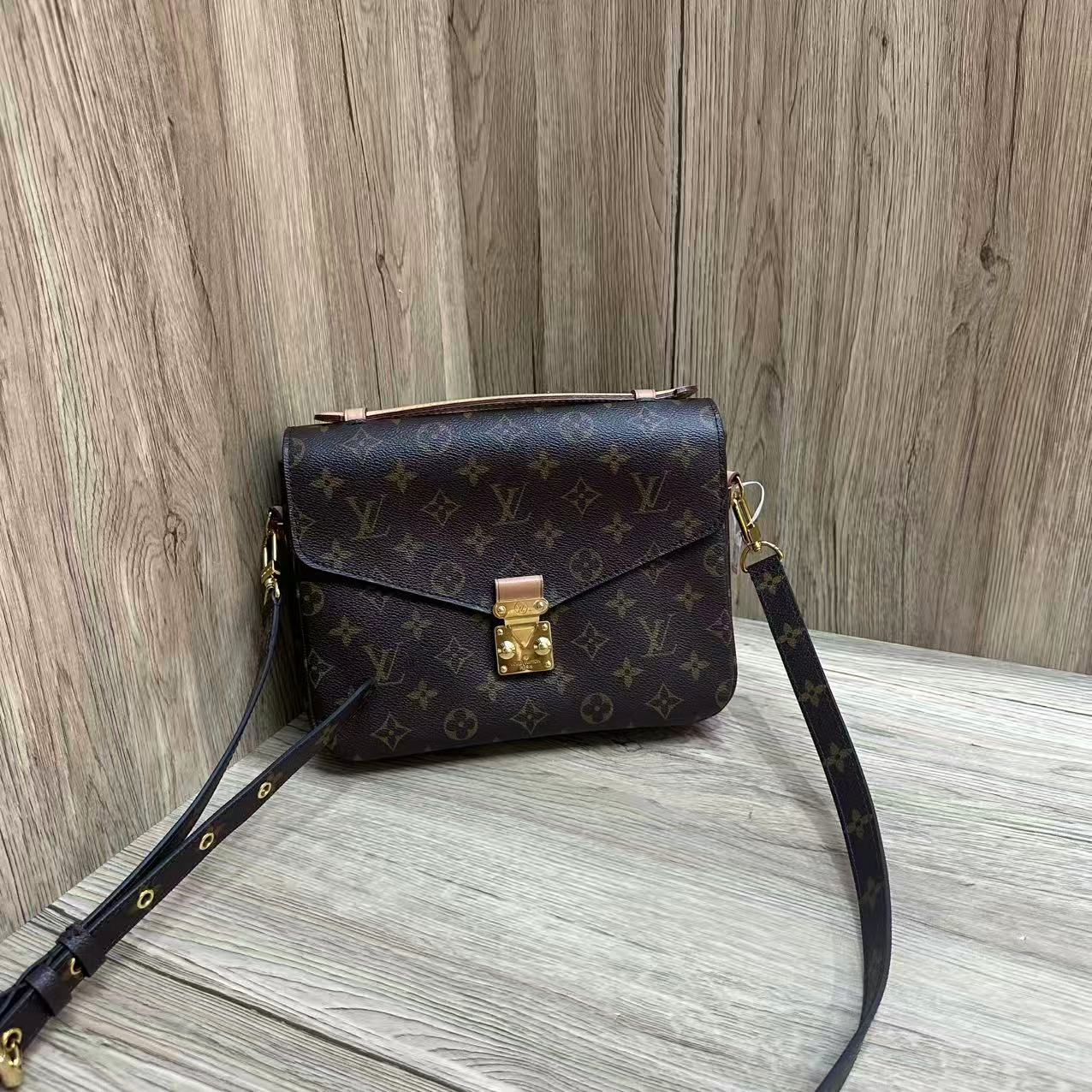 95新 LouisVuitton/路易威登 乱乱子中古/女士/单肩包/119220