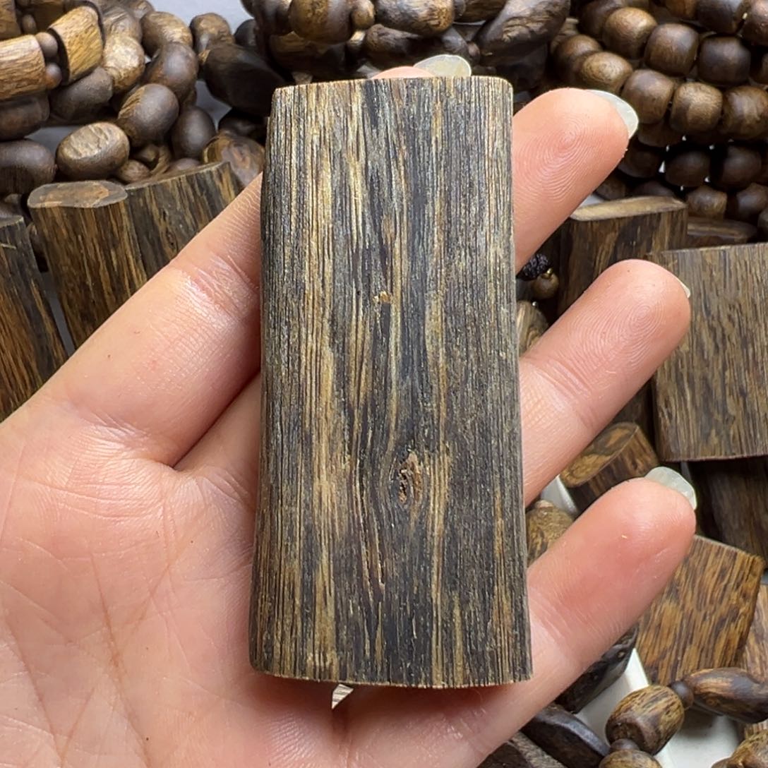 沉香沉香碎屑我*谁原材料