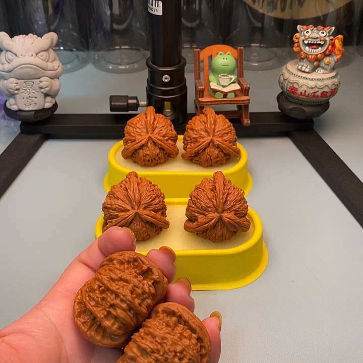 预***家吊坠文玩核桃42尺寸白狮子