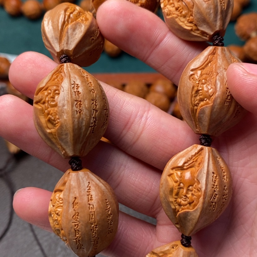 【闪购商品】橄榄核吊坠_****年橄榄核