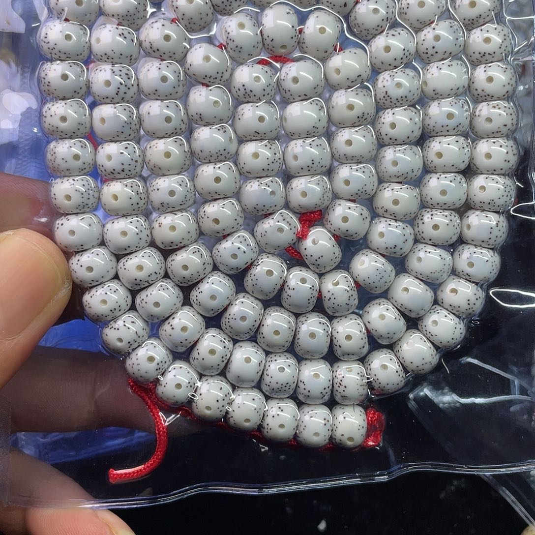 一***界星月菩提吊坠10 8桶