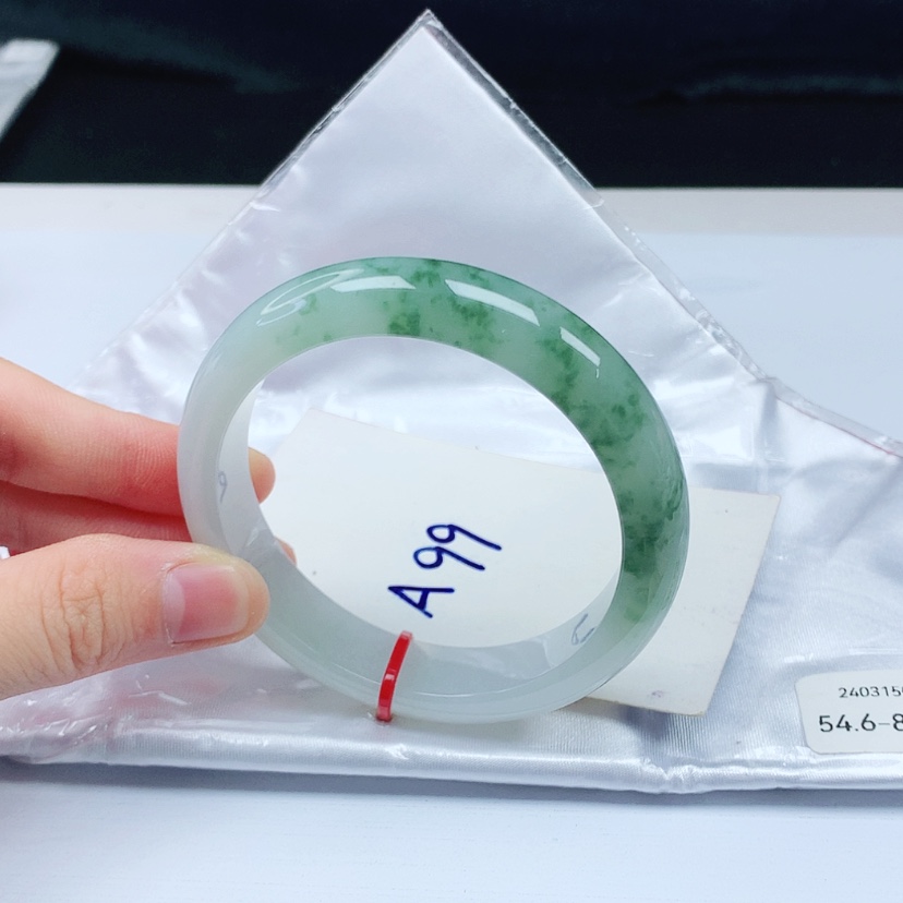 【闪购商品】翡翠手镯未镶嵌天然缅甸a货手镯54+