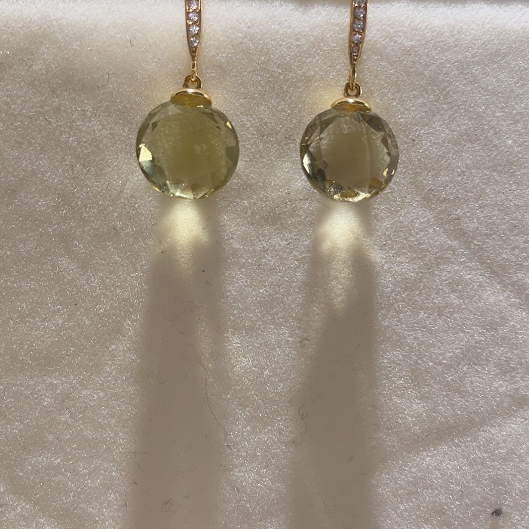 水晶耳饰银S925镶嵌显白