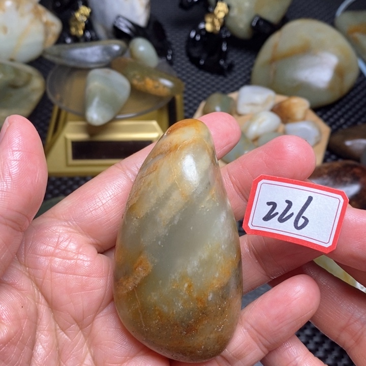 未镶嵌和田玉把件226