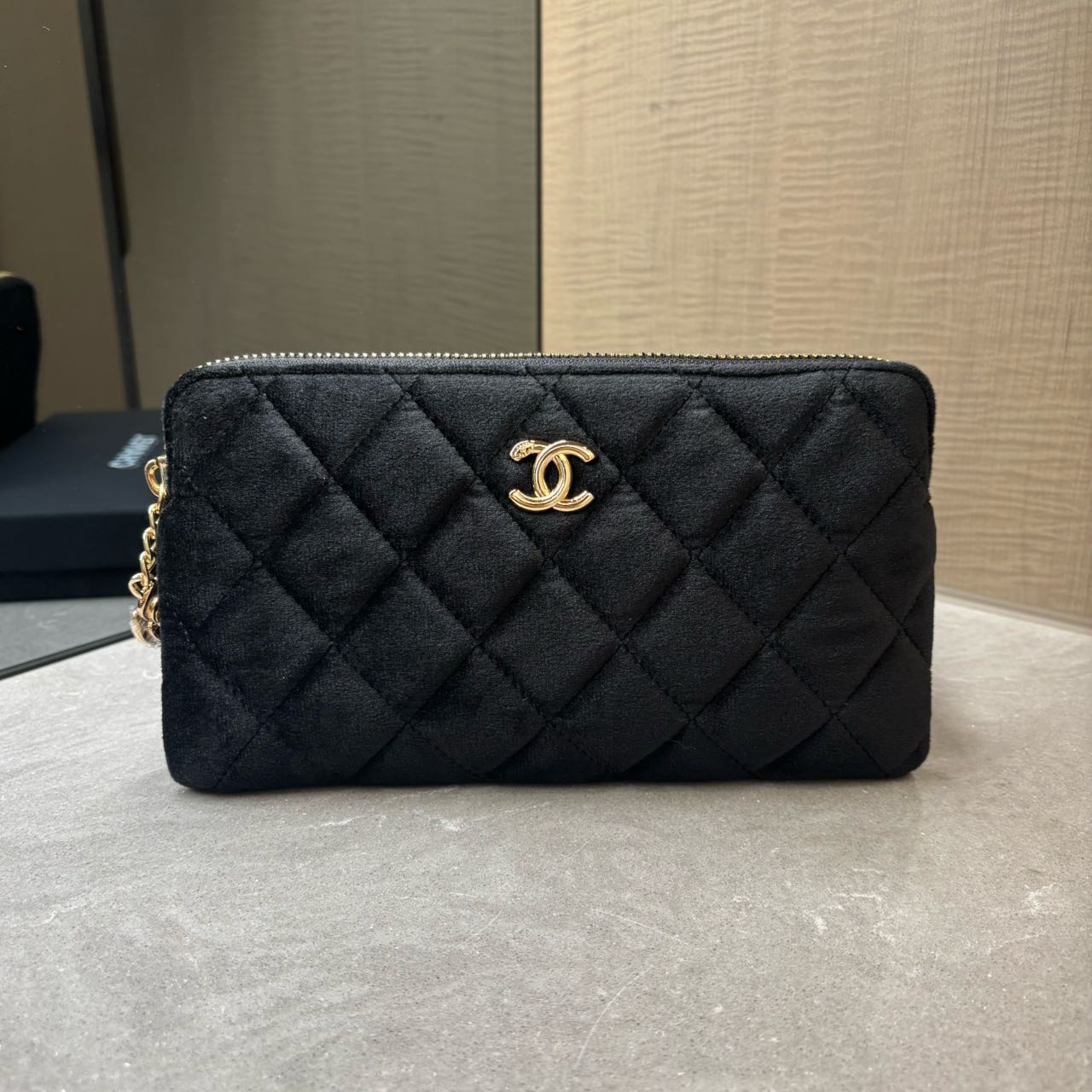 【佟掌柜专属】香奈儿绒布通勤包  化妆包网格包时尚简约含盒子