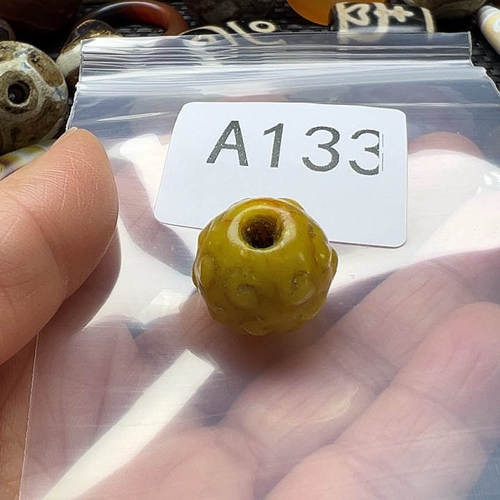 兰***堂玛瑙/玉髓未镶嵌手链