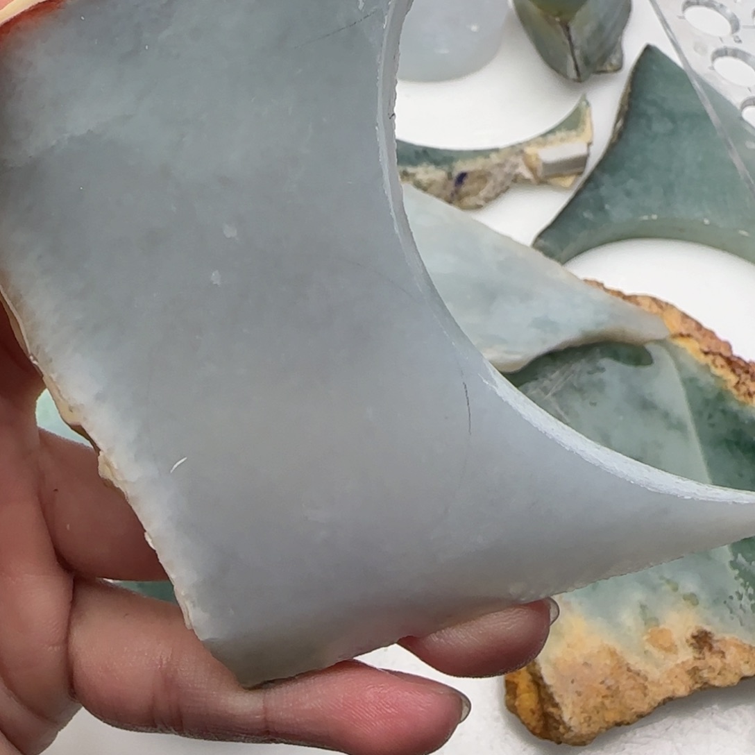 翡翠挂件未镶嵌乐*