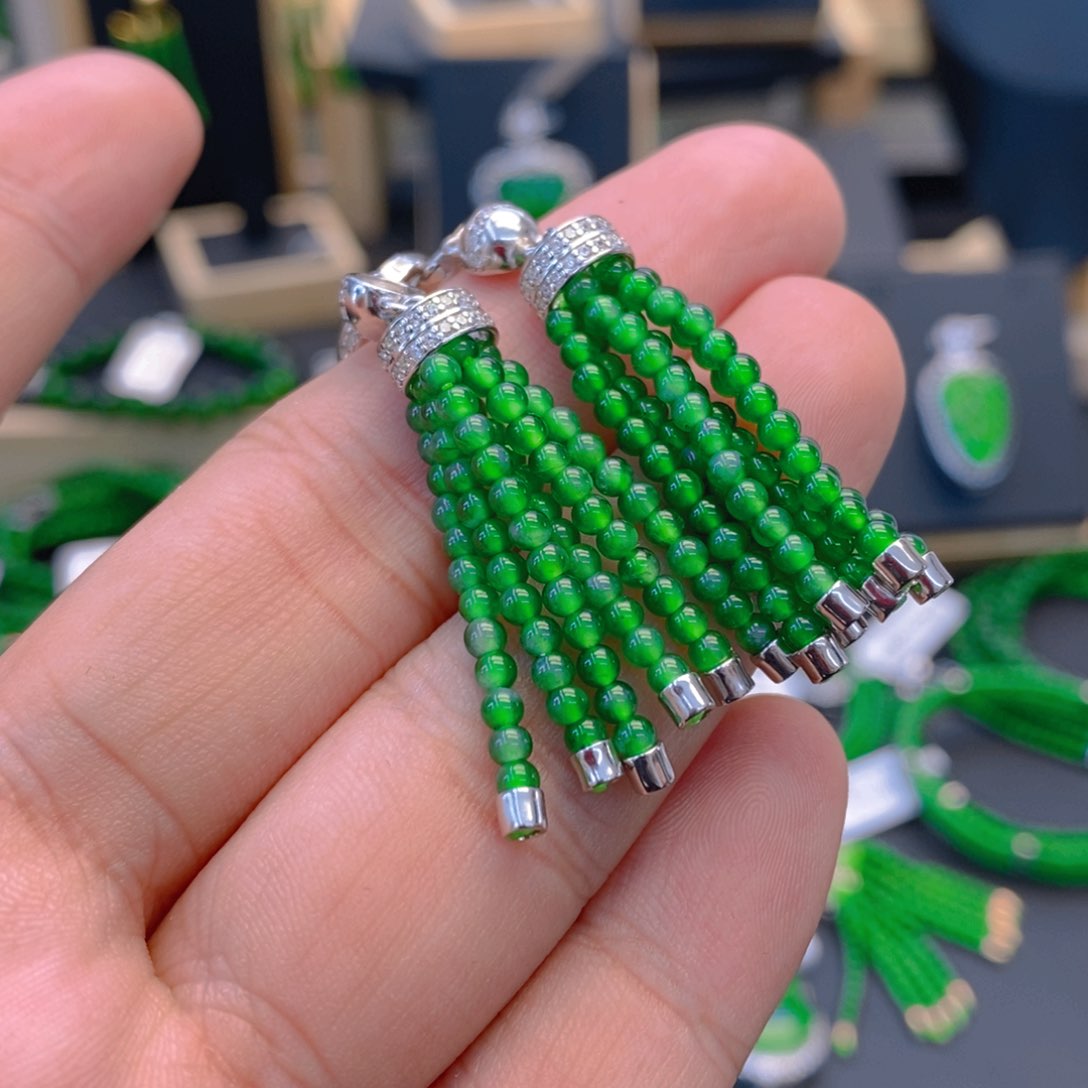 翡翠颈饰银S925镶嵌珠珠耳坠