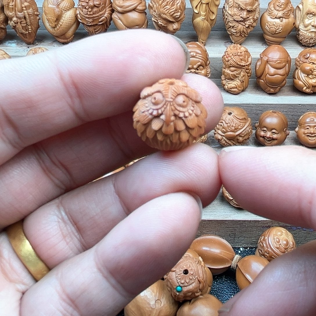 猴头核桃吊坠16猫头鹰