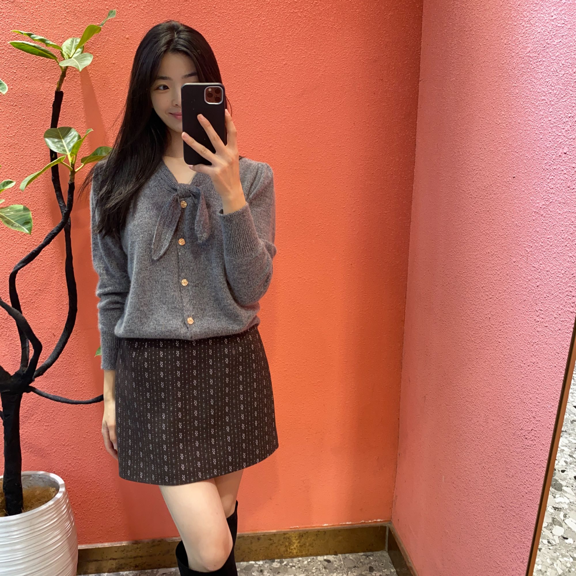 （默茗服装）兔耳朵灰色毛衣