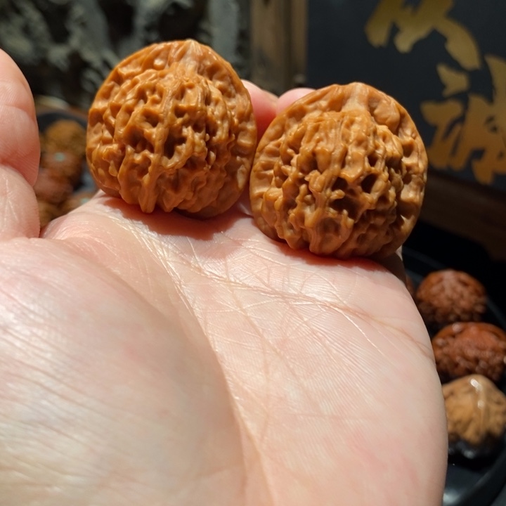文玩核桃吊坠刘子龙
