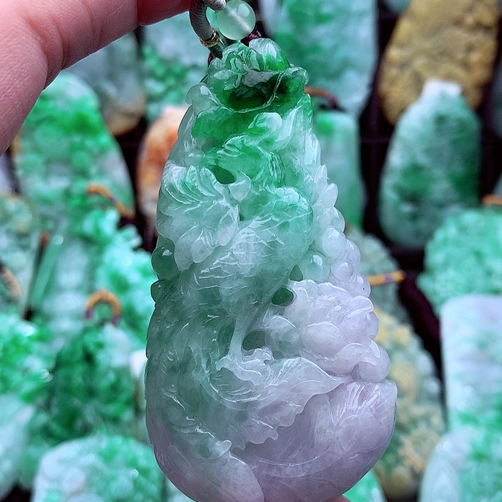 翡翠吊坠(不含链)未镶嵌