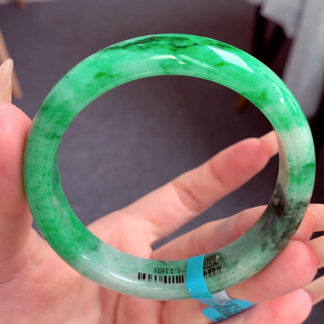 翡翠未镶嵌手镯翡翠