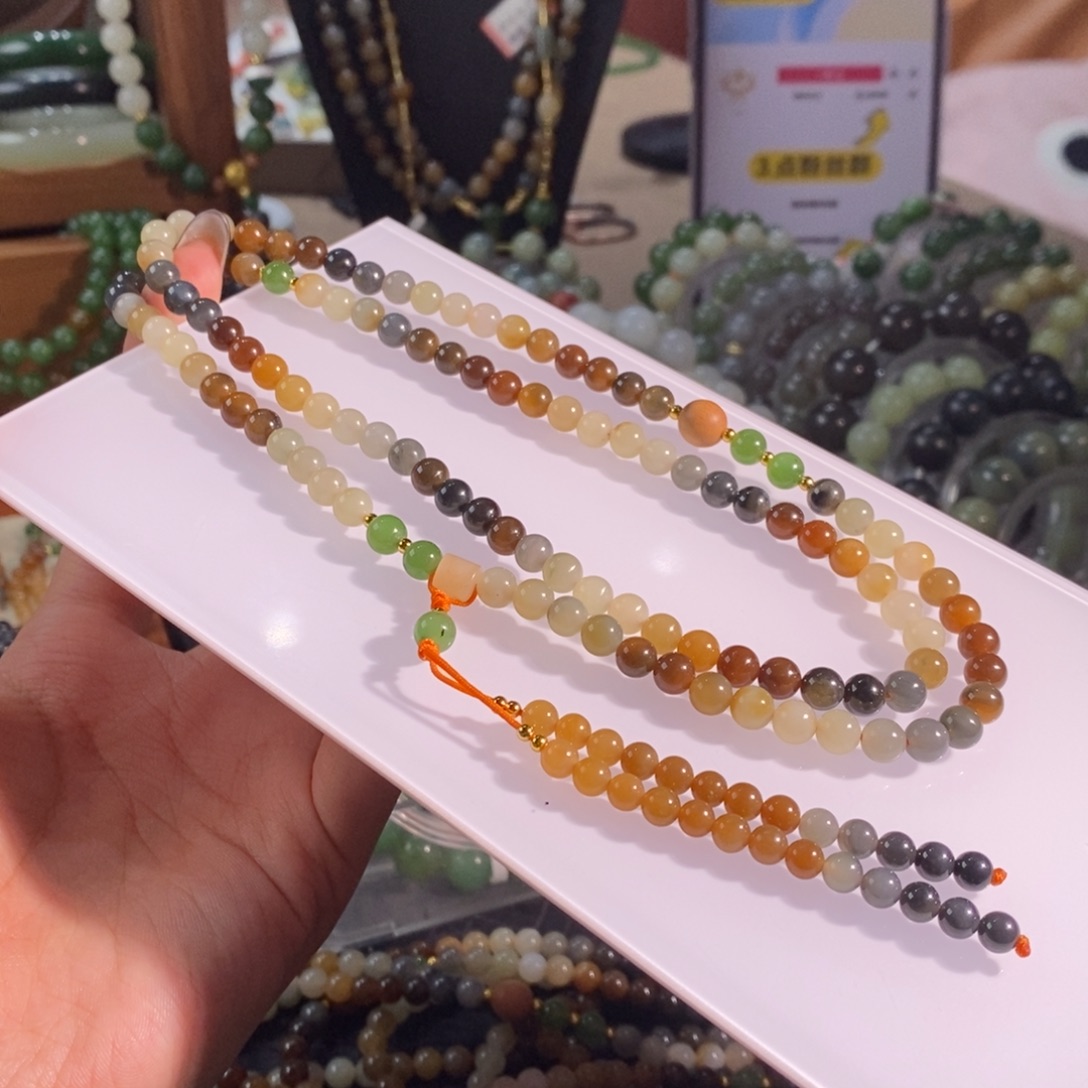 和田玉未镶嵌手链