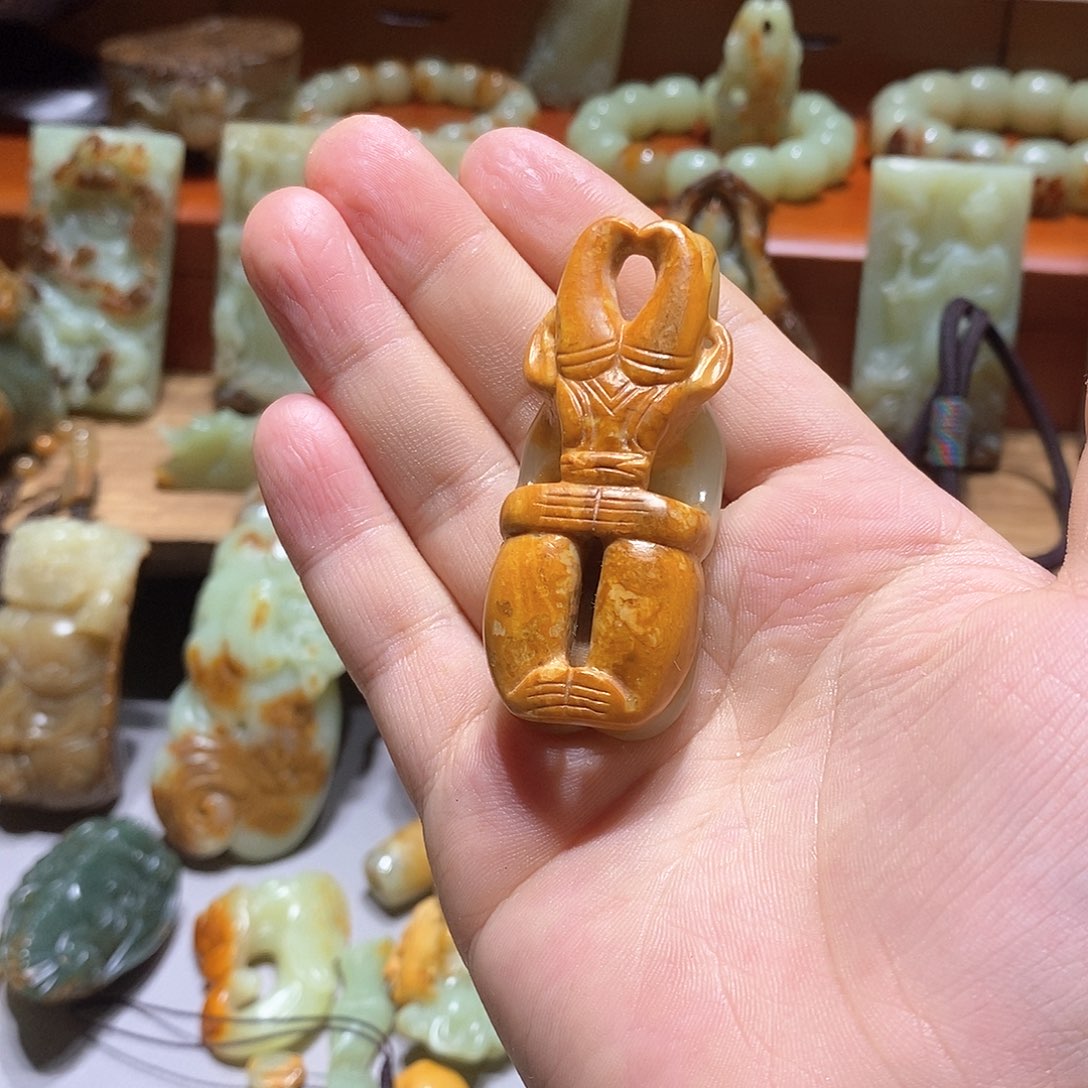 岫岩河磨玉（透闪石质玉）珠宝奇石未镶嵌随*