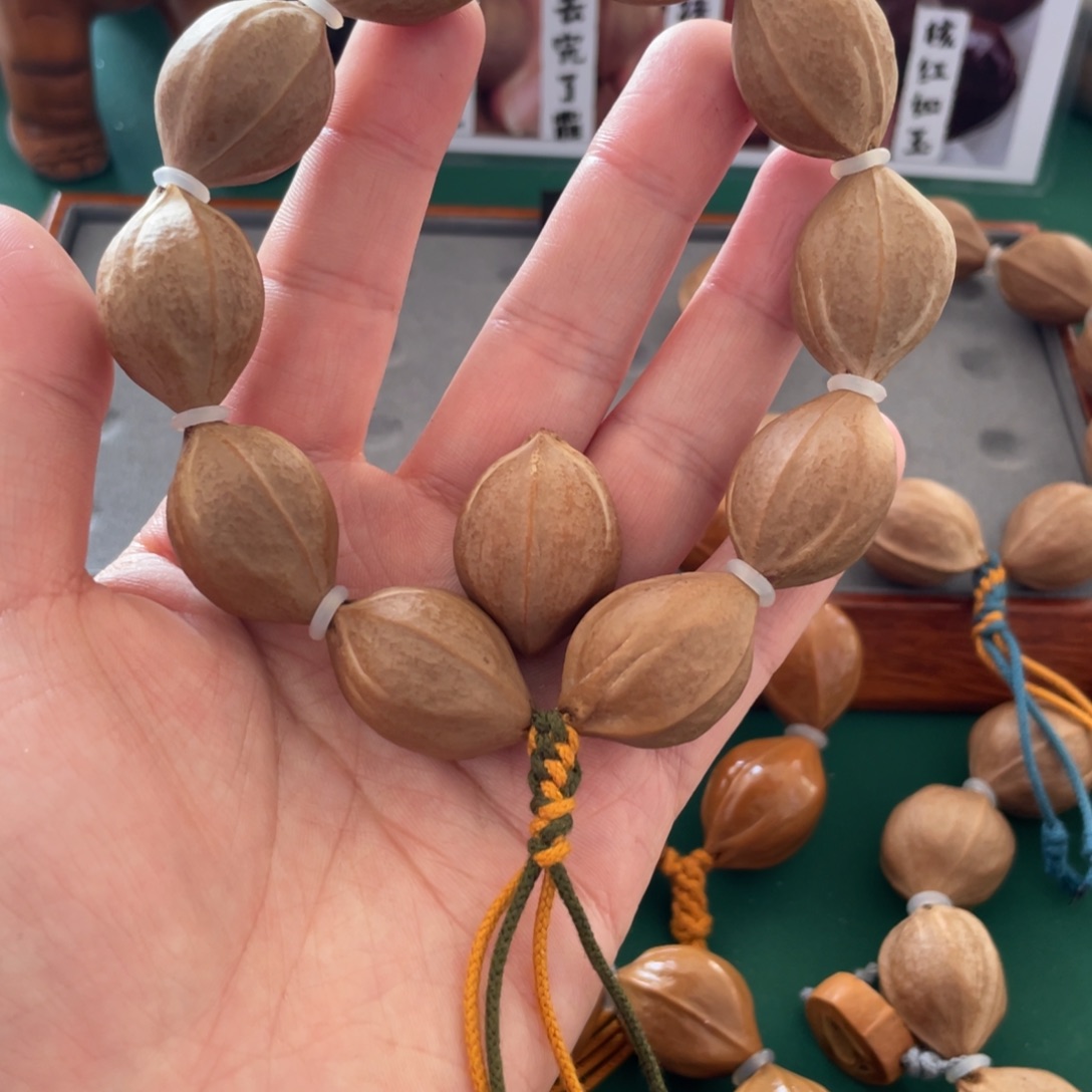 橄榄核手串呼****板梅林铁核手串