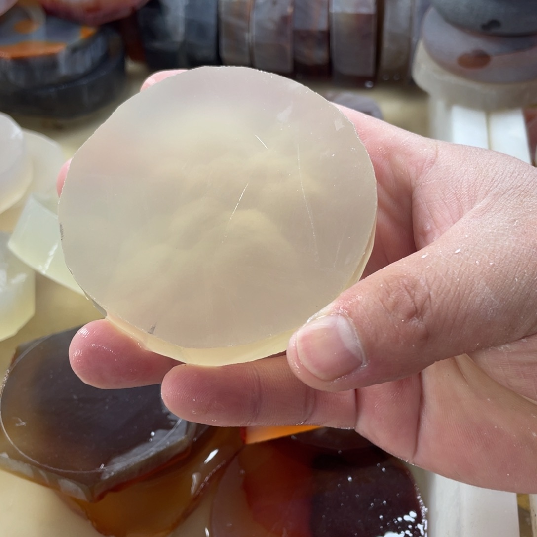 定制玛瑙月**啼玛瑙手镯