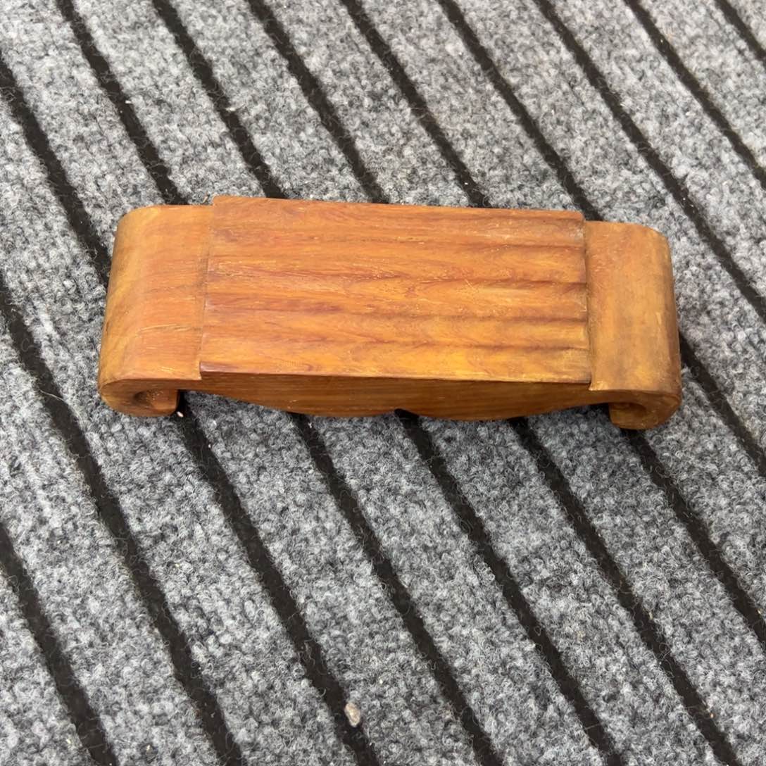 谎***梨花梨木一木挖底座