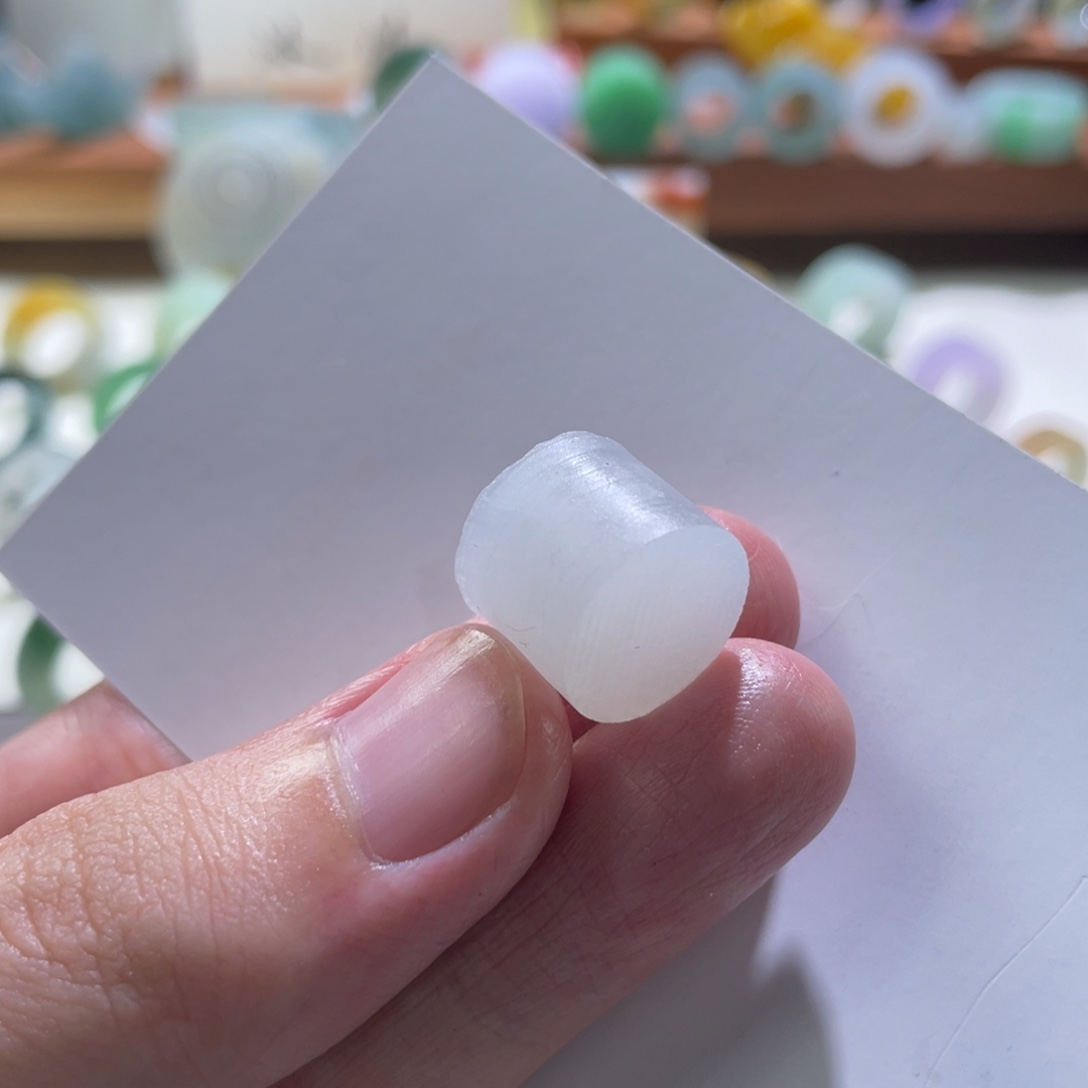 定制翡翠未镶嵌白月光桶珠