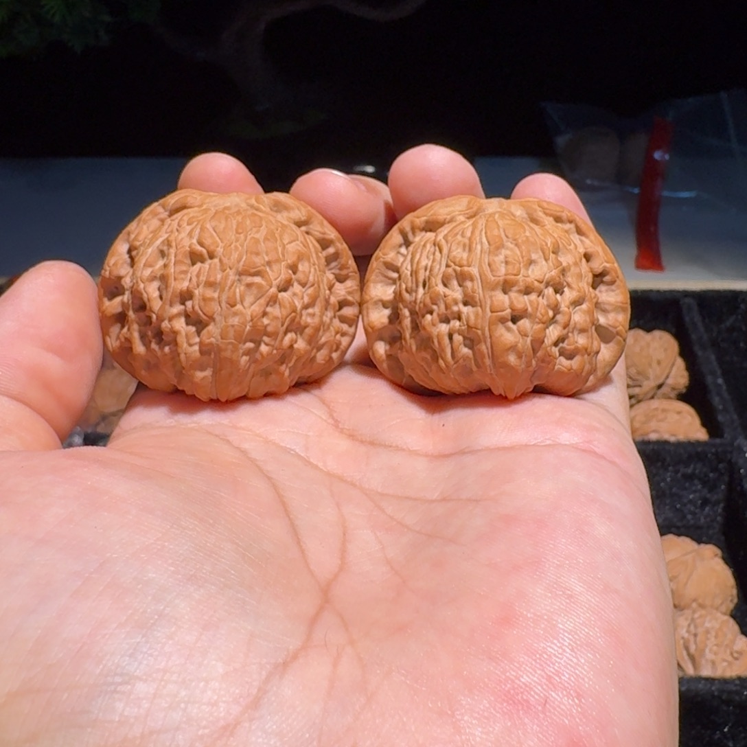 睡***觉文玩核桃吊坠白狮子