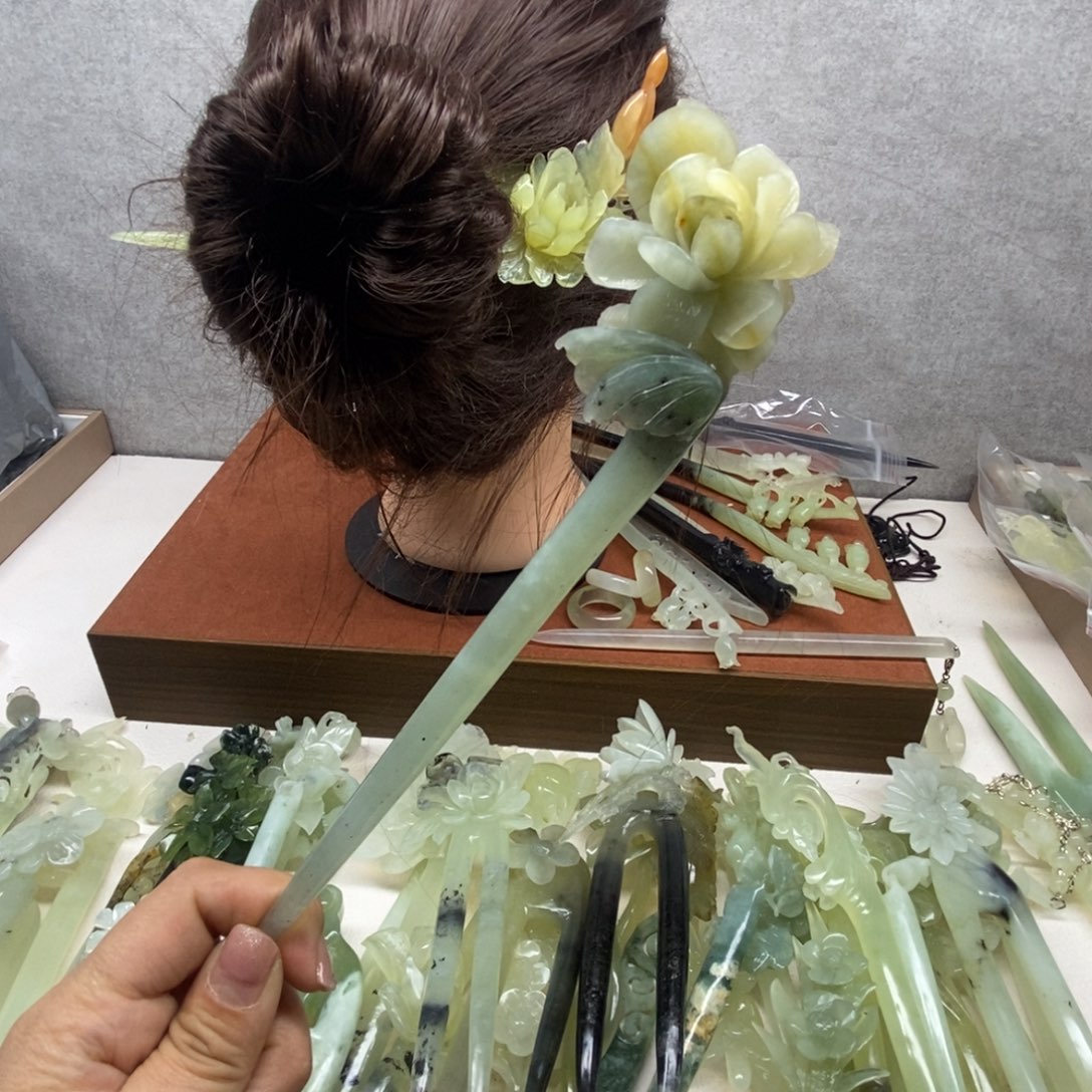 深***心蛇纹石玉未镶嵌发饰