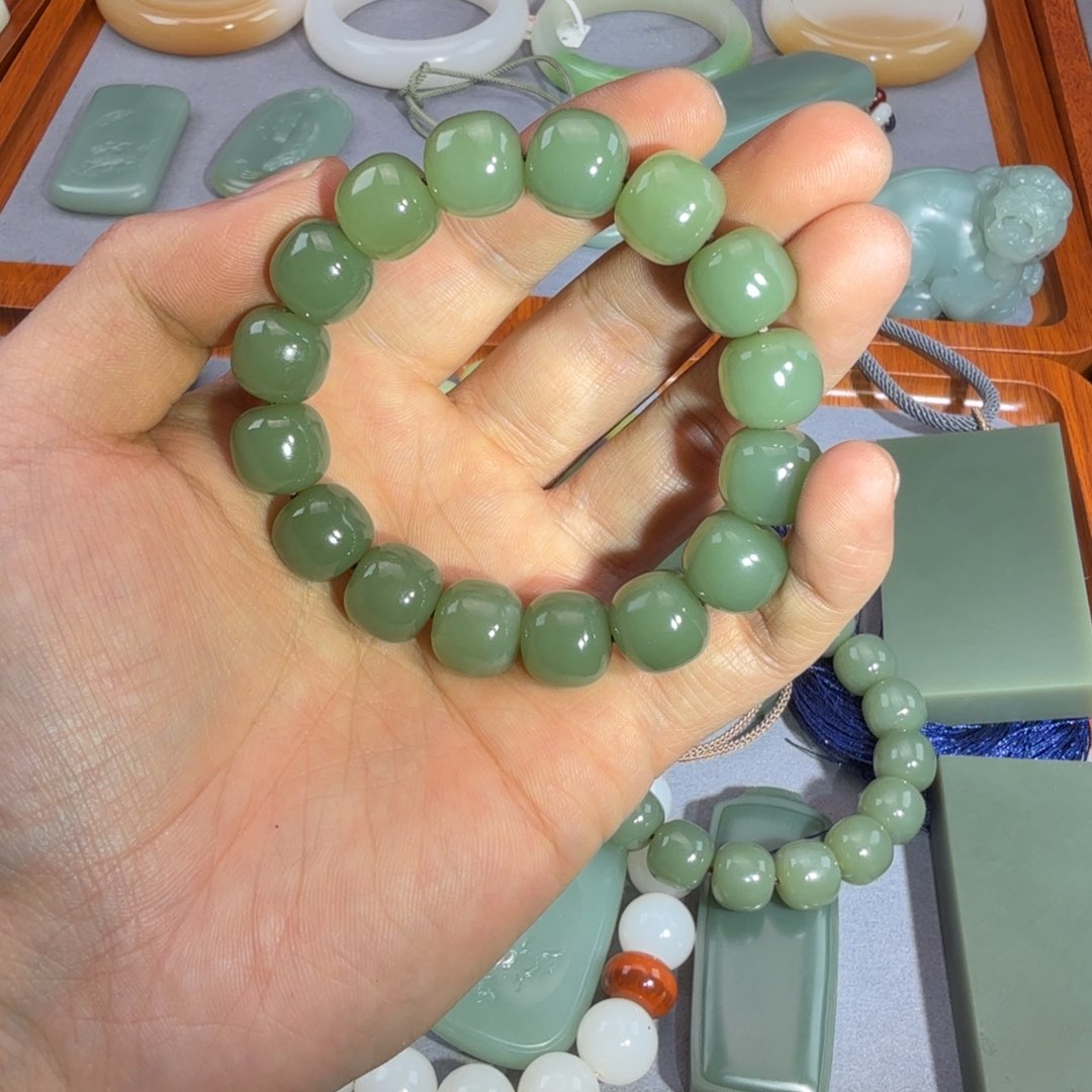 和田玉手链未镶嵌