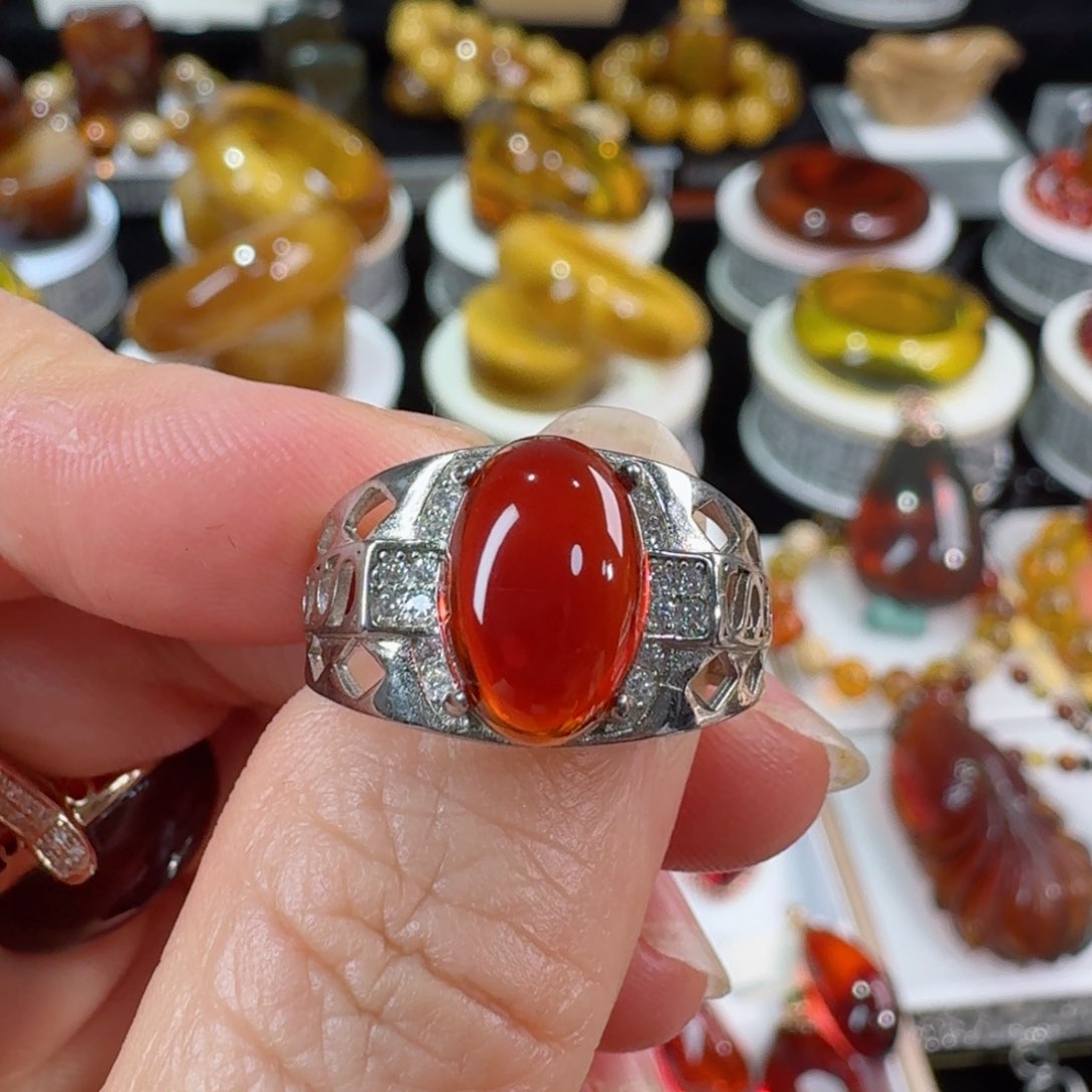 琥珀裸石银S925镶嵌天然血珀戒指