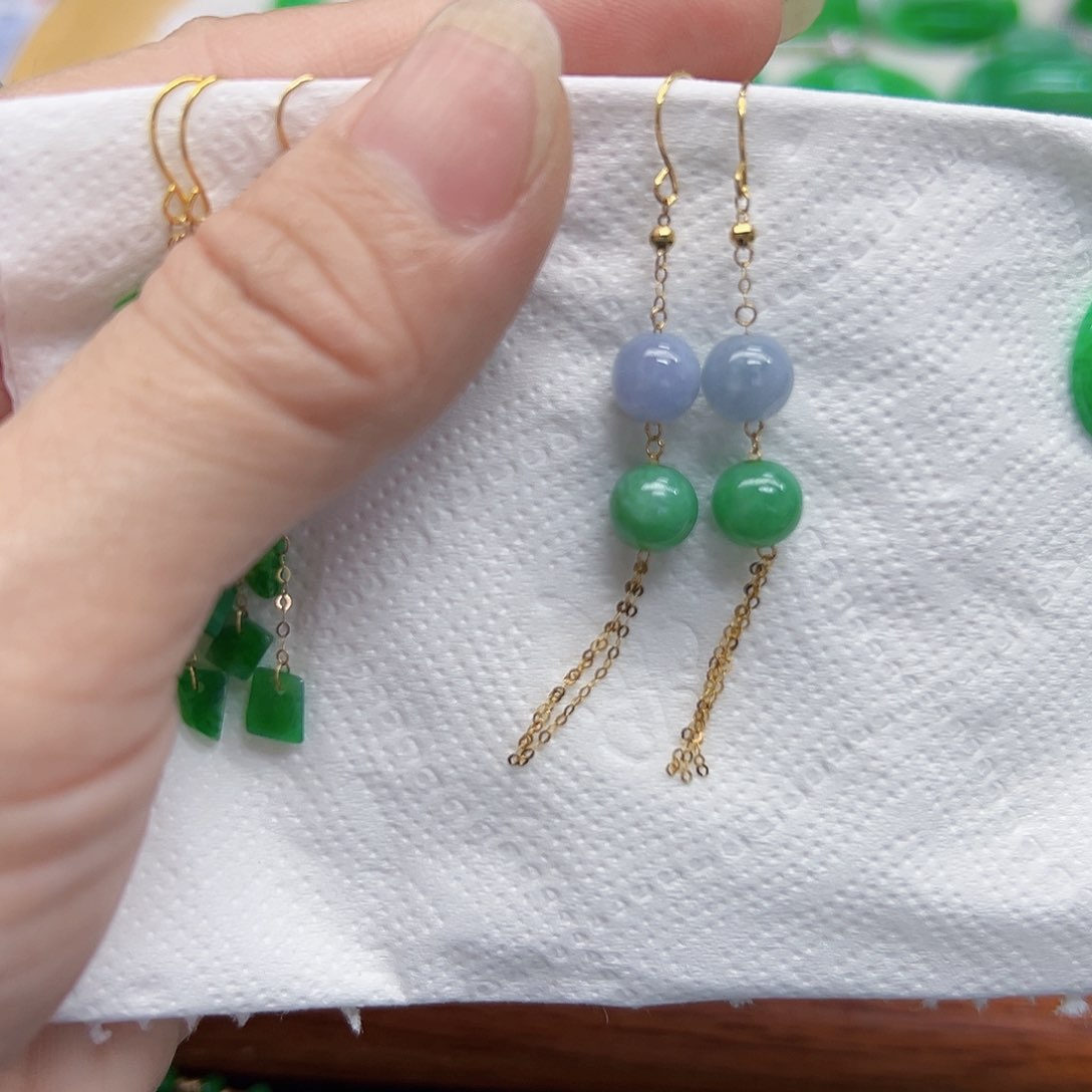 翡翠耳饰18K金镶嵌天然缅料A货一件