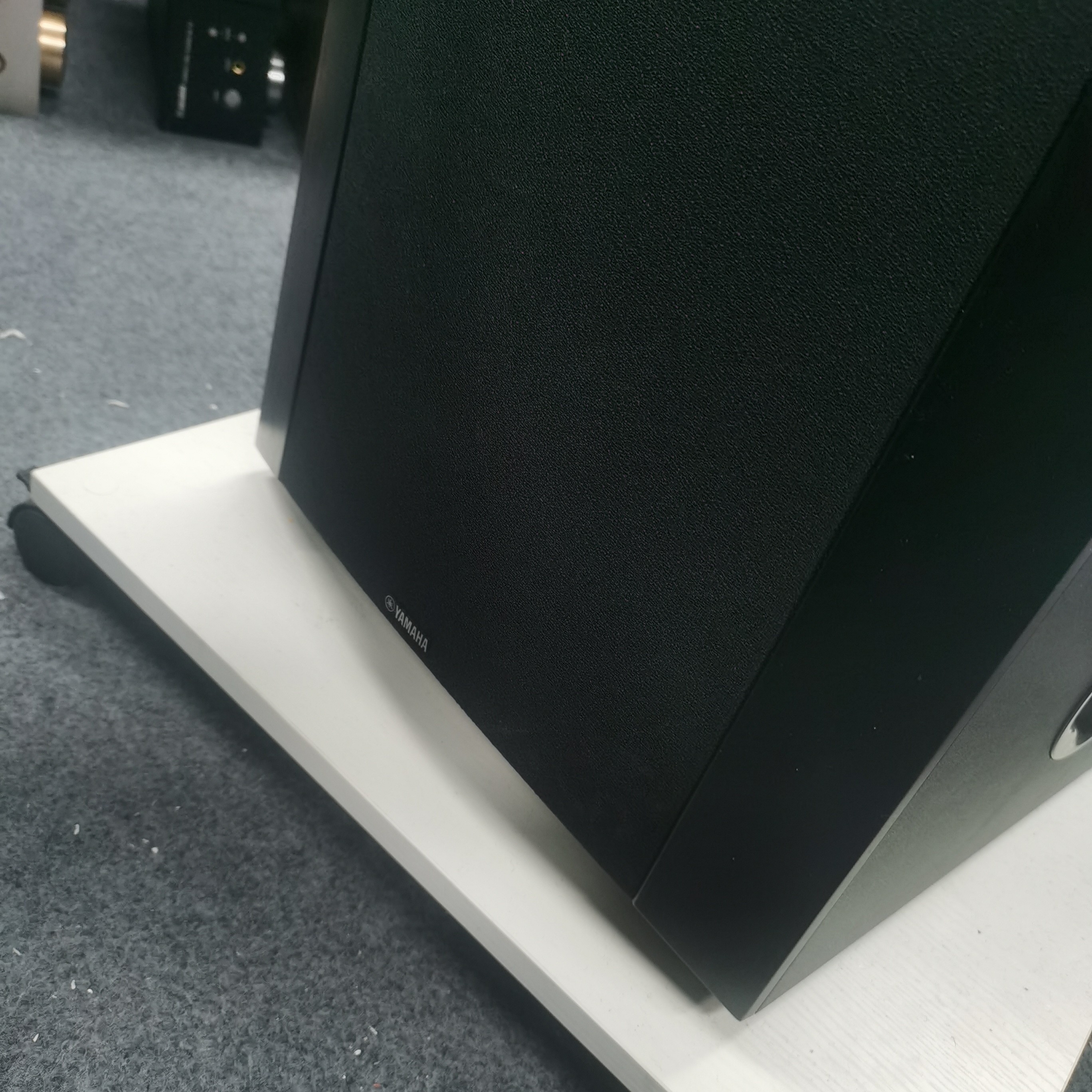 丫MH低音炮一台不包邮