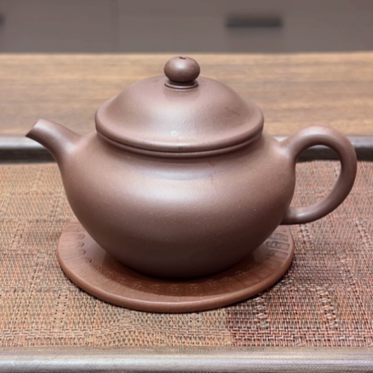 紫砂茶壶本地老紫泥半手工瑕（18 0 cc丿