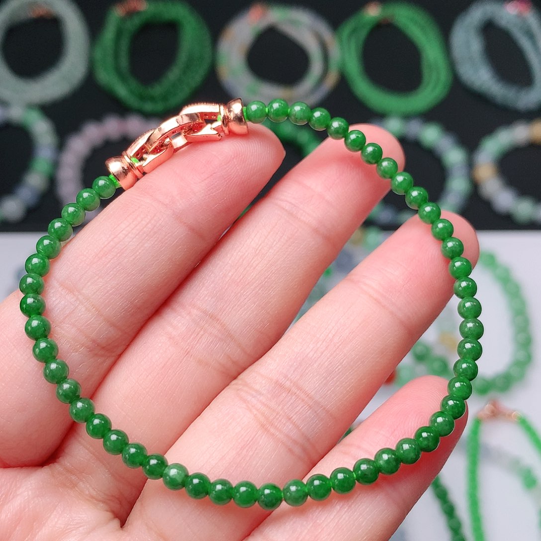 翡翠手链未镶嵌翡翠